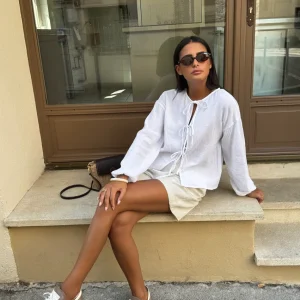 Blouse texturée à nouer