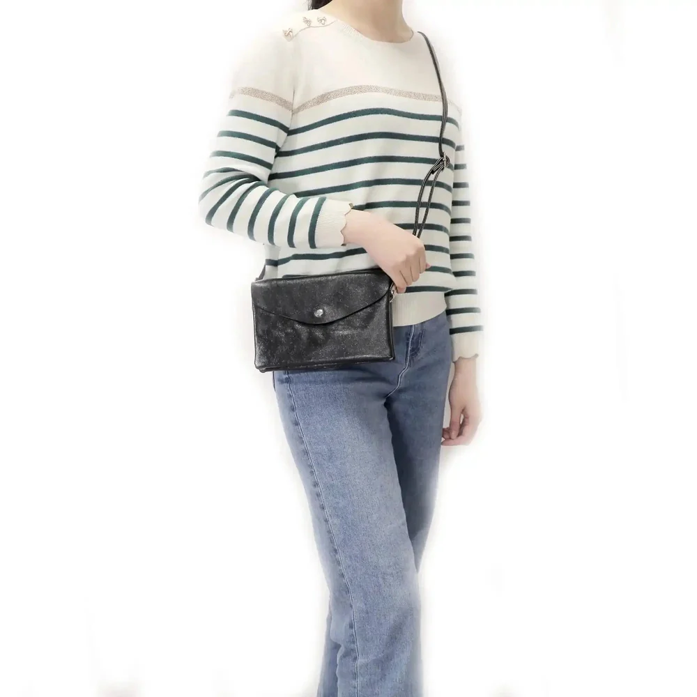 Sac bandoulière femme irisé rabat noir – Image 5