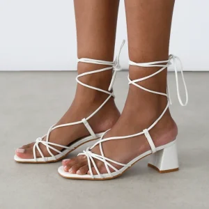 Sandales à lanières et talon