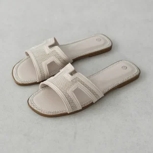 Sandales plates tissu