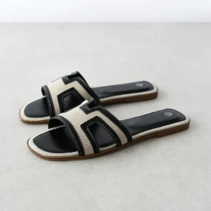 Sandales plates tissu