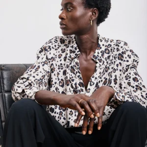 Blouse Femme en Viscose Léopard Charlize