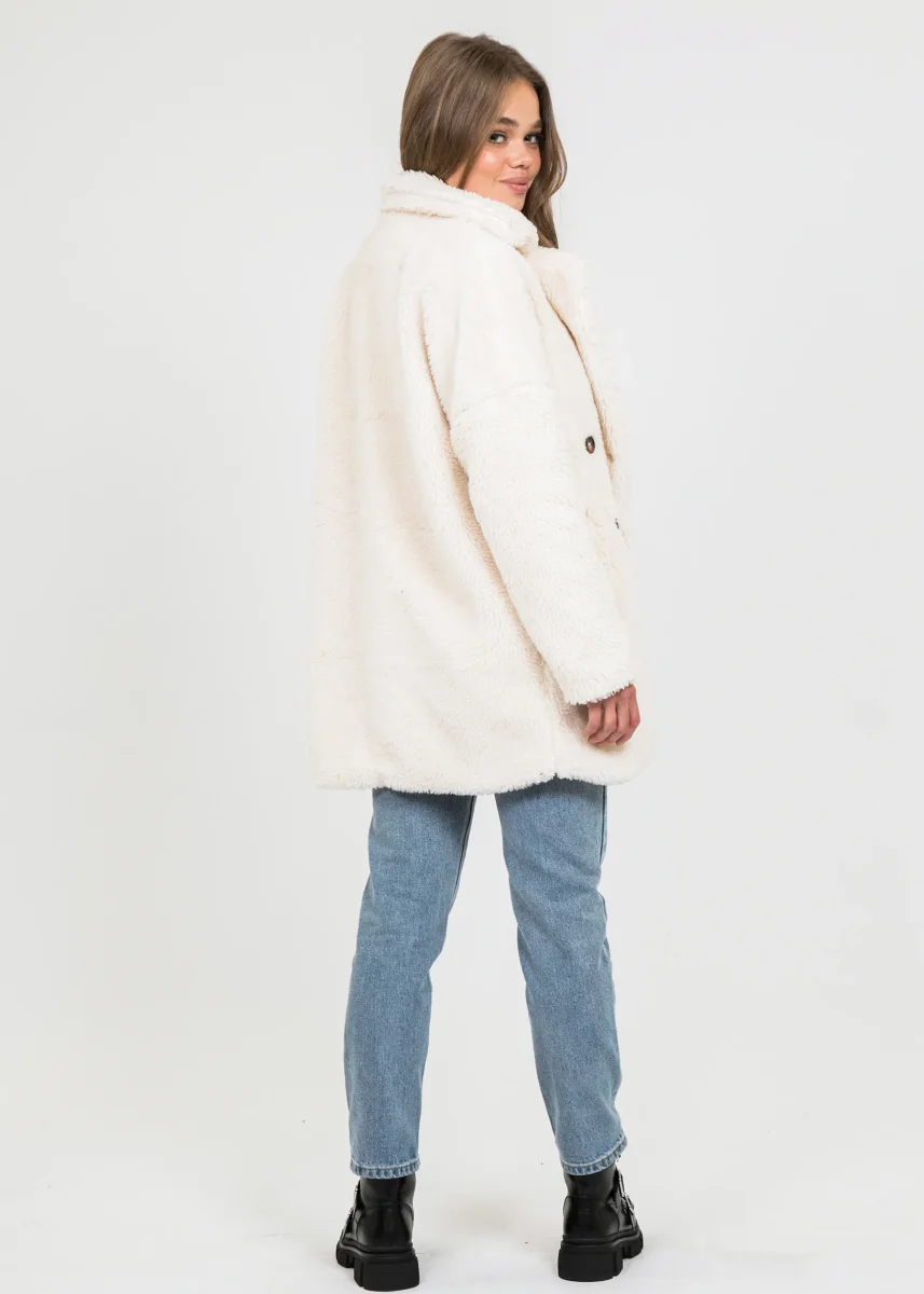 Manteau fausse fourrure crème – Image 3