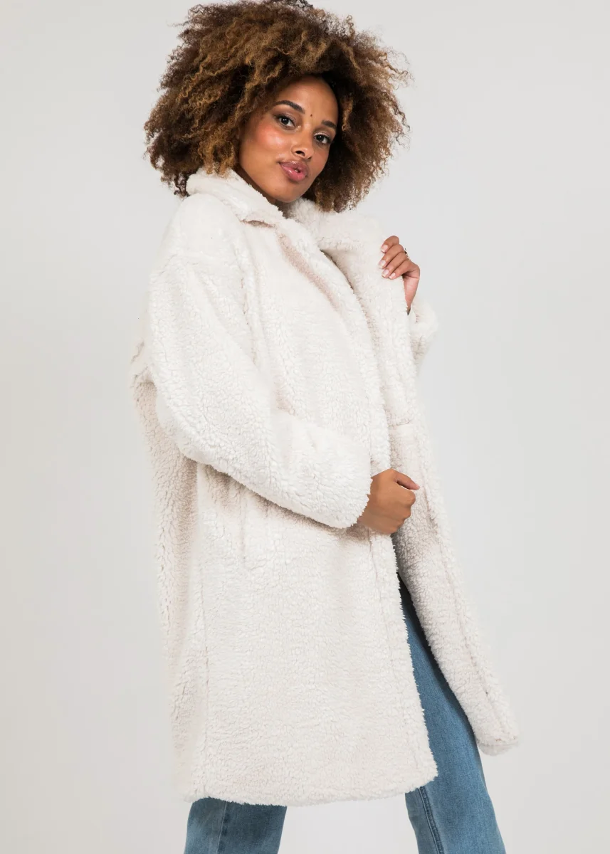 Manteau long crème effet peau de mouton