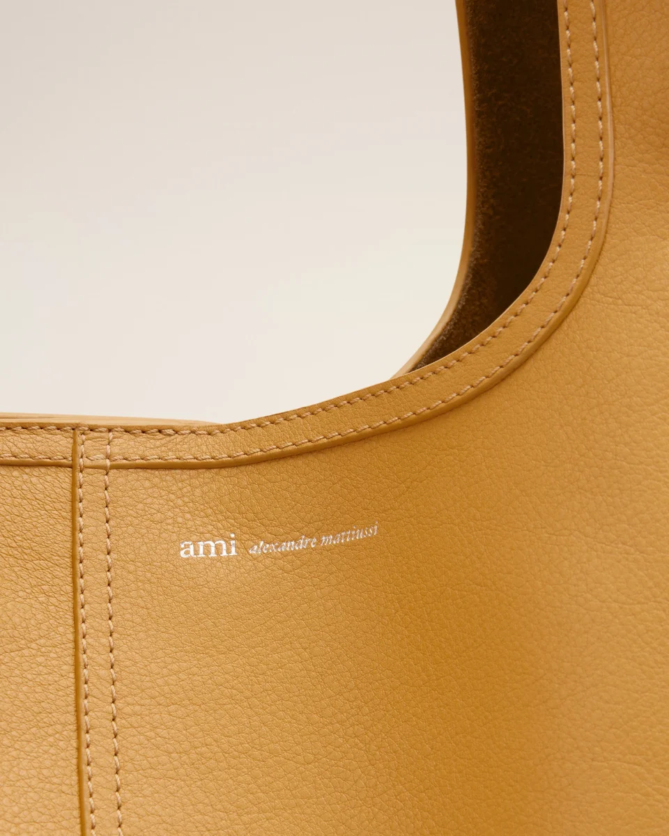 Sac Hobo Etienne Jaune en Cuir De Taurillon – Image 6