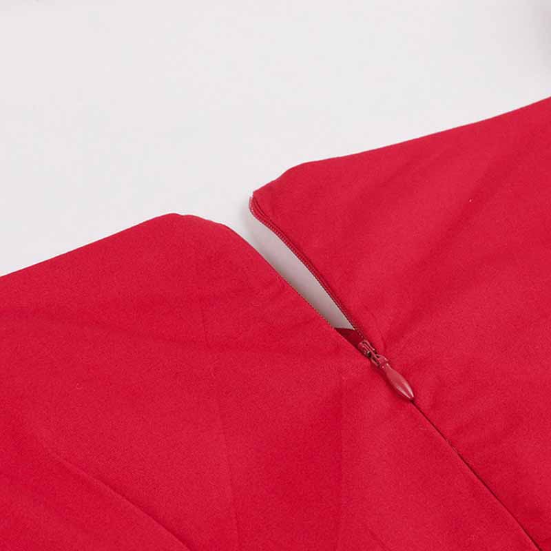 Robe Gothique Rouge et Noire Années 50 – Image 8